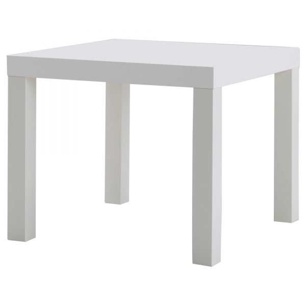 tavolino bianco quadrato